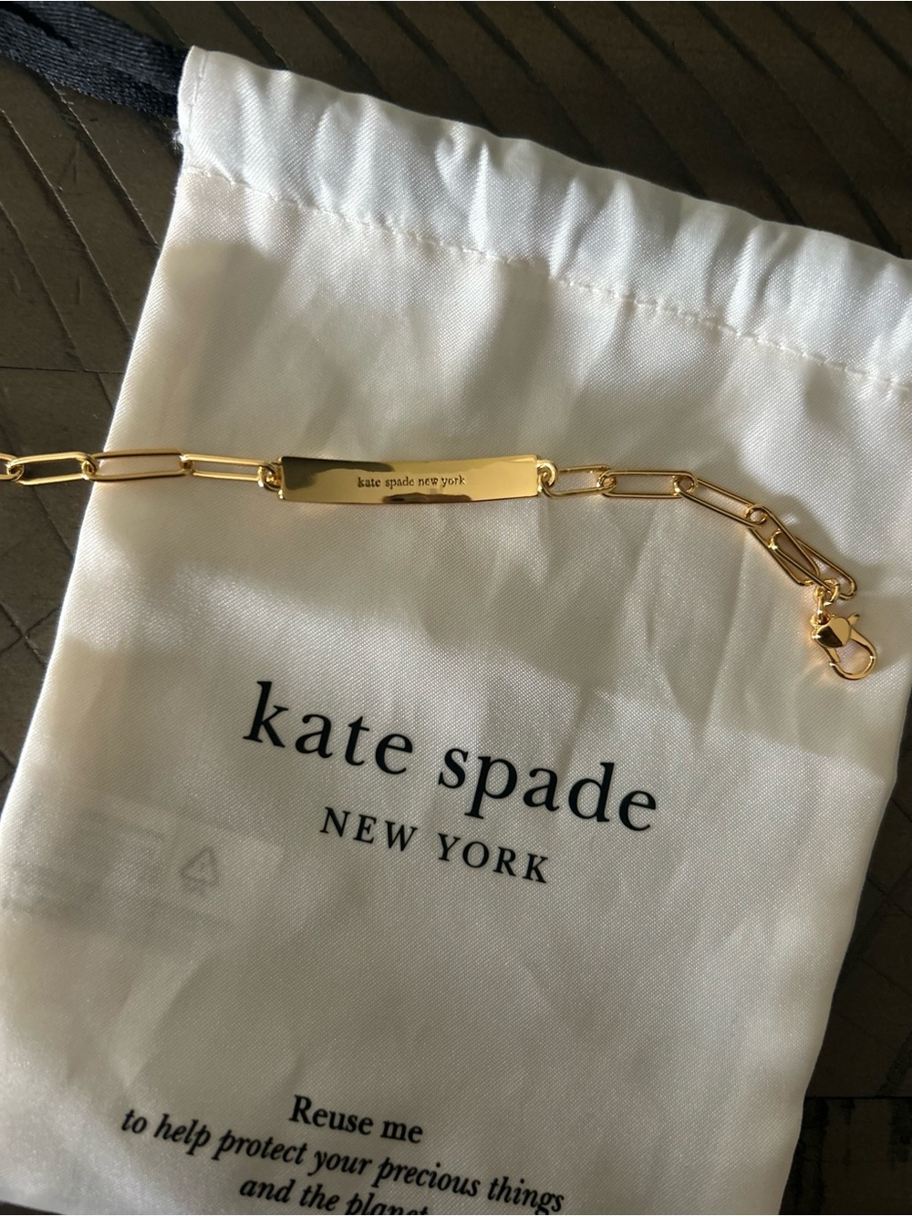 Kate Spade Heart of Gold Paperclip ID Bracelet - Picture 3 of 4